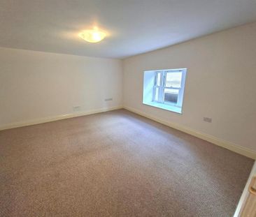 4 bedroom barn conversion to rent - Photo 6