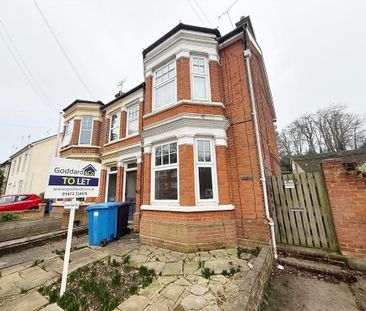 2 bedroom ground floor flat to rent - Photo 4