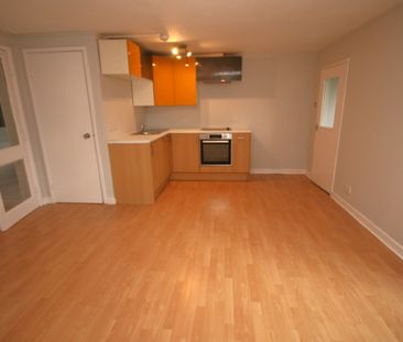 Ashvale Crescent, 2 Bed Unfurnished Apartment, Springburn – Availab... - Photo 6