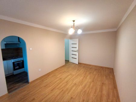 Dwupokojowe mieszkanie na wynajem na ulicy Karłowicza 1 piętro - Photo 2