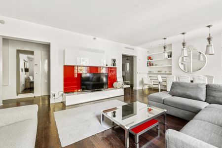 Location Appartement 6 pièces Meublé 165m² PARIS 8ème - Photo 3