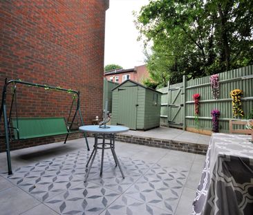 Terraced House to rent - Duddington Close, London, SE9 - Photo 2