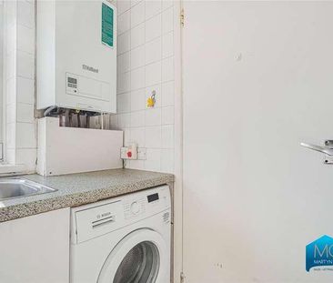 Chilvins Court, Nether Street, London, N3 - Photo 2