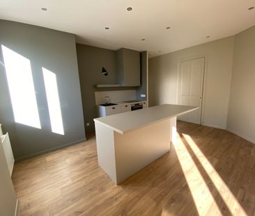 Location Appartement 2 pièces 46m² - Photo 4