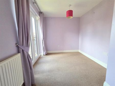 2 bedroom apartment to rent - Photo 3