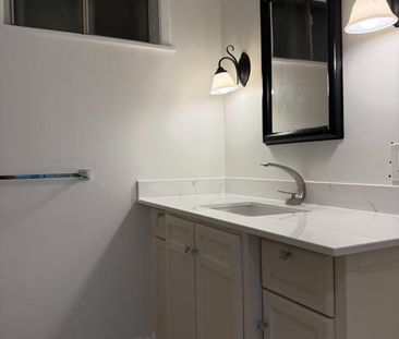 For Lease - 67 Elvaston Drive, Toronto, Ontario - Photo 2
