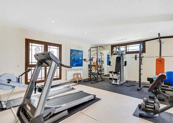 5 bedroom luxury Villa for rent in Marbella, Spain