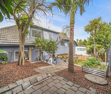 Super Stylish Modern Home - Photo 1