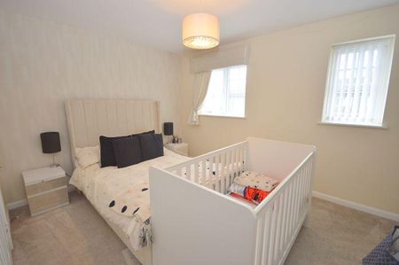 2 bedroom terraced house to rent - Photo 3