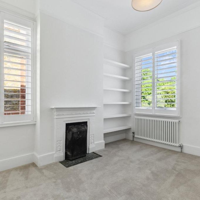 5 bedroom semi-detached house to rent - Photo 1