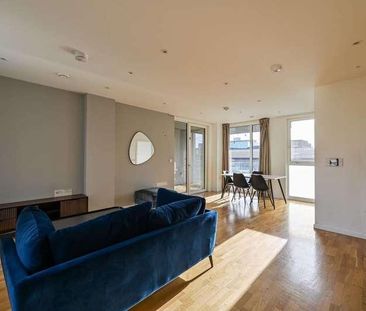 Skylark Point, East Village, Stratford, E20 - Photo 2