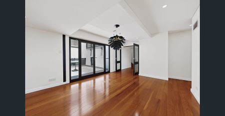 Ultra-Sophisticated Living with Unmatched Flexibility - Photo 4