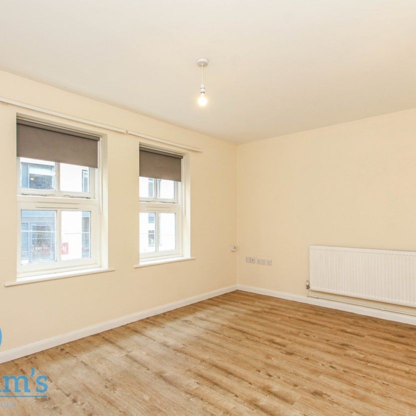 1 bed Apartment for Rent - Photo 1