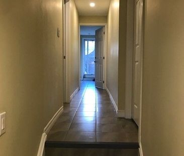 For Lease - 233 Shawnee Circle, Toronto, Ontario - Photo 3