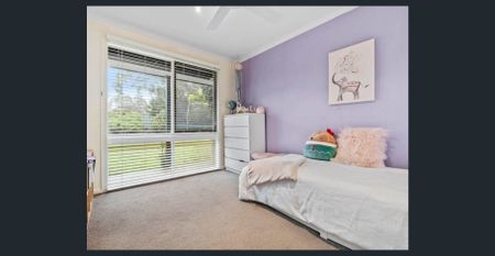 Stylish Family Sanctuary in Mornington - Photo 3