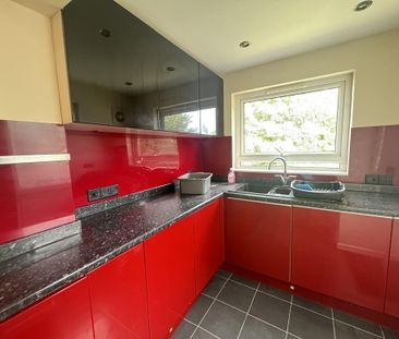 1 bedroom semi-detached house to rent - Photo 6