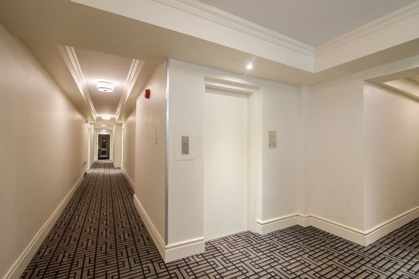 10 Rosemount Avenue - Photo 1