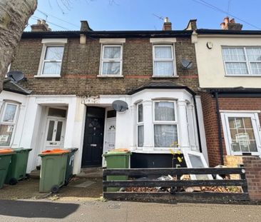 2 Bed Flat, Eastham, E6 - Photo 5