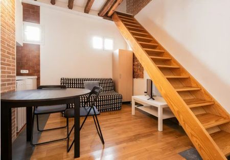 Calle de Lavapiés, Madrid, Community of Madrid 28012 - Photo 2