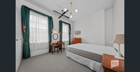 Fully Furnished 2 Bedroom Unit - Photo 3