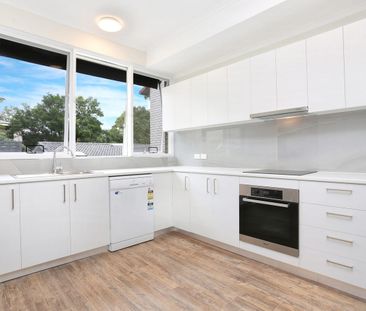 4/84 Milray Avenue, Wollstonecraft, NSW 2065 - Photo 2