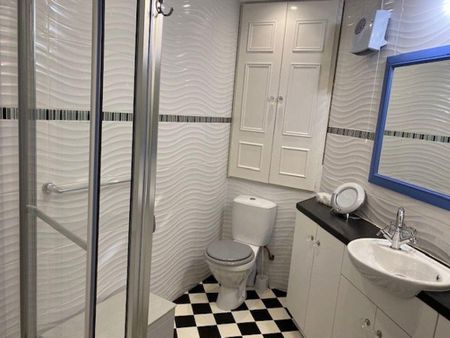 2 bedroom semi-detached house to rent - Photo 3