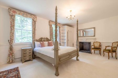 5 bedroom detached house to rent - Photo 2