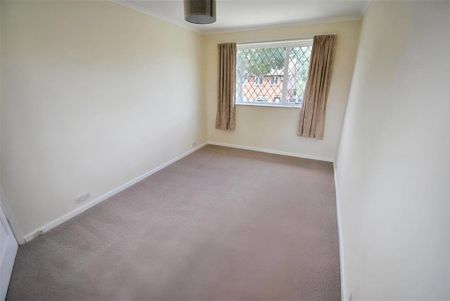 2 bedroom semi-detached house to rent - Photo 3