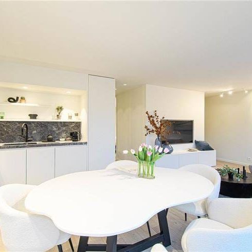 Appartement te huur - Photo 1