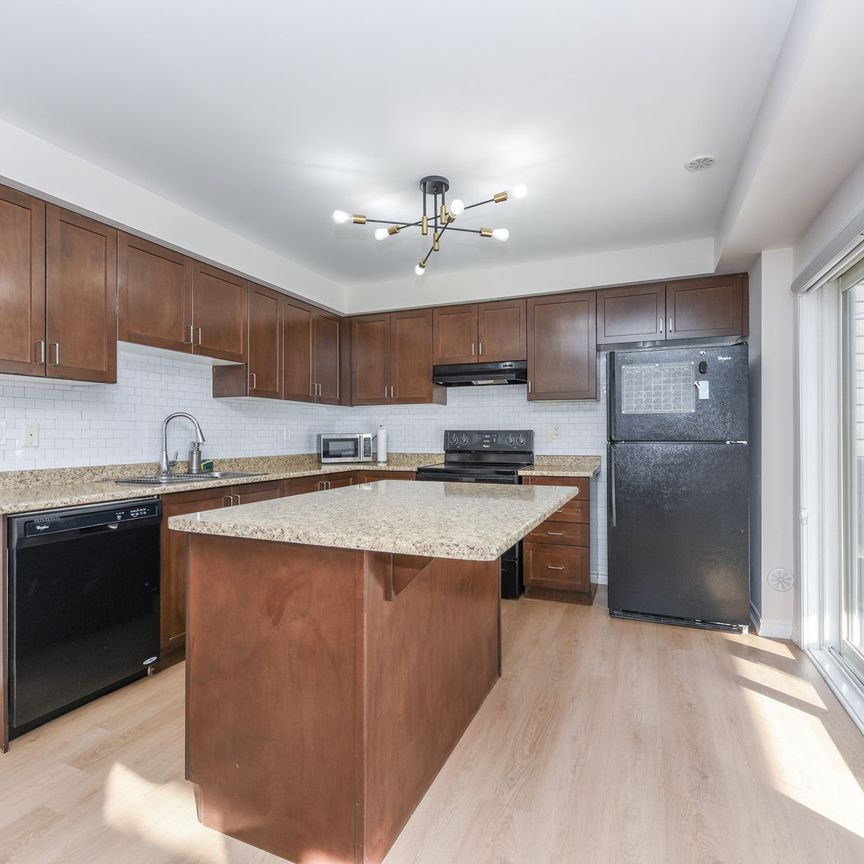 For Lease - 15 Billiter Road, Brampton, Ontario - Photo 1