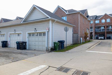 For Lease - 87 Brickworks Lane, Toronto, Ontario - Photo 2