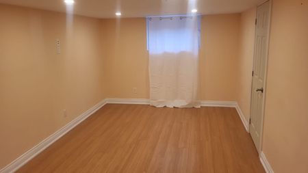 For Lease - 44 Holswade Road Unit# Basement, Toronto, Ontario - Photo 5