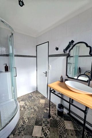 Location Appartement 2 pièces Meublé 53m² CAEN 14000 - Photo 5