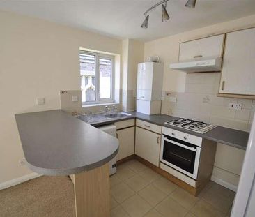 Stow Court, GL51 - Photo 1