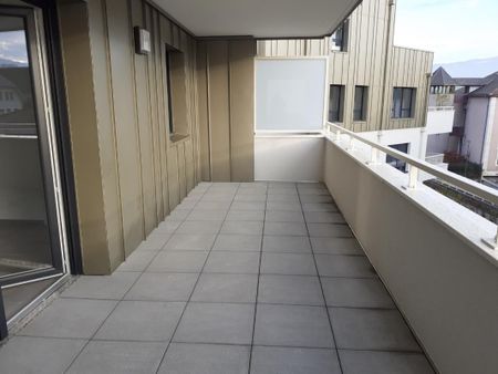 Location Appartement 3 pièces 60m² RUMILLY 74150 - Photo 4