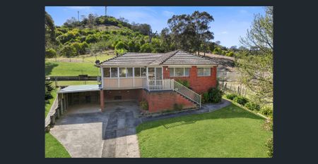 LOCATION! LOCATION! LOCATION! - Photo 5