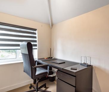 3 bedroom semi-detached house to rent - Photo 3