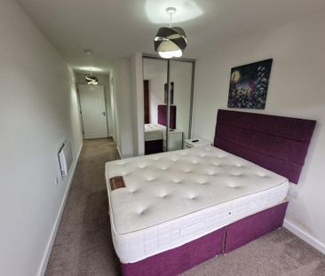 2 bedroom apartment to rent - Photo 3