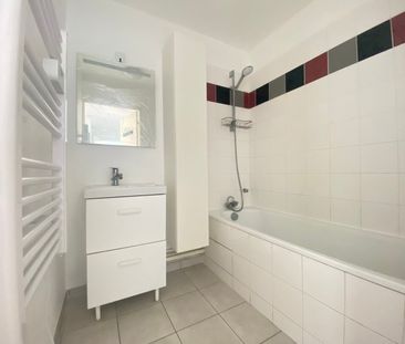 Location Appartement 3 pièces 62m² - Photo 5