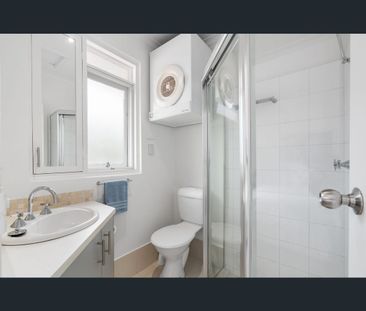 7/9 Foam Street, Elwood, Vic 3184 - Photo 3