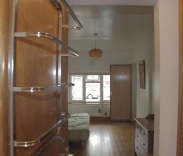 Studio to rent - Photo 6