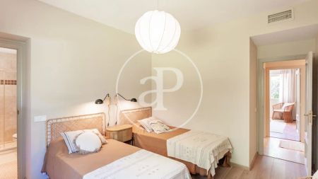 Casa o chalet de alquiler en C. del Camino de Hoyarrasa, Urbanización La Moraleja - Photo 5