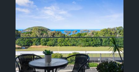 Front-Row Apartment With Breathtaking Views At The Jetty - Photo 4