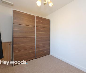 2 bedroom detached bungalow to rent - Photo 4