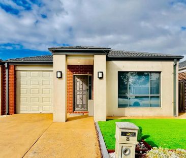8 French Street, Truganina VIC 3029 - Photo 1