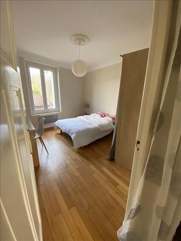 3 pièces - Meublé - 68,09 m² - 1er étage - Colocation autorisée - Photo 4