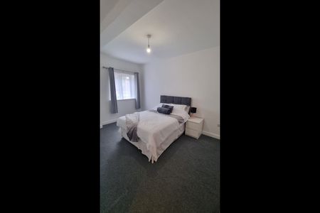 Room in a Shared Flat, Ashley House, BS2 - Photo 5