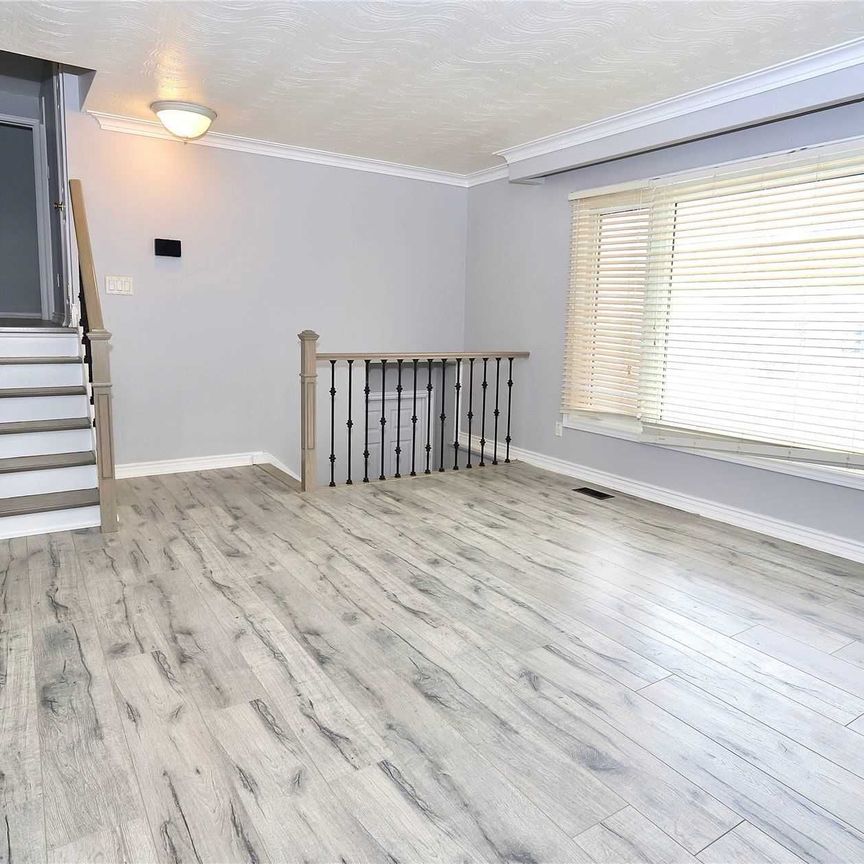 For Lease - 200 Crawforth Street Unit# Main, Whitby, Ontario - Photo 1