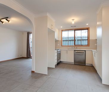 SPACIOUS DOUBLE STOREY TOWNHOUSE - Photo 1