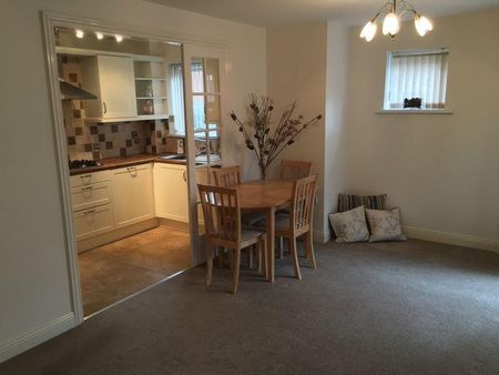 2 bedroom apartment to rent - Photo 4